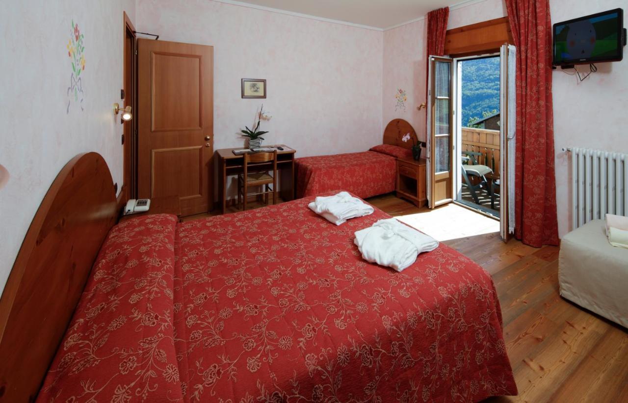 Albergo Edelweiss - Larespa Кродо Экстерьер фото